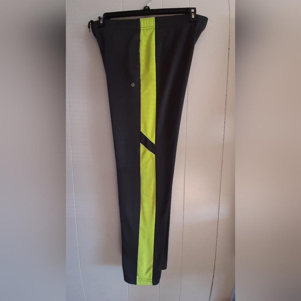 Xersion Boys Athletic Wear XL
